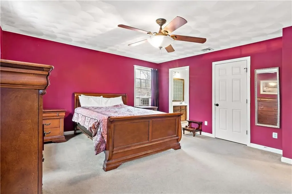 5 Brackenhill Court Richmond RI 02812