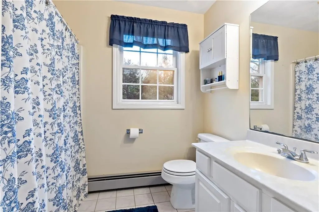 5 Brackenhill Court Richmond RI 02812
