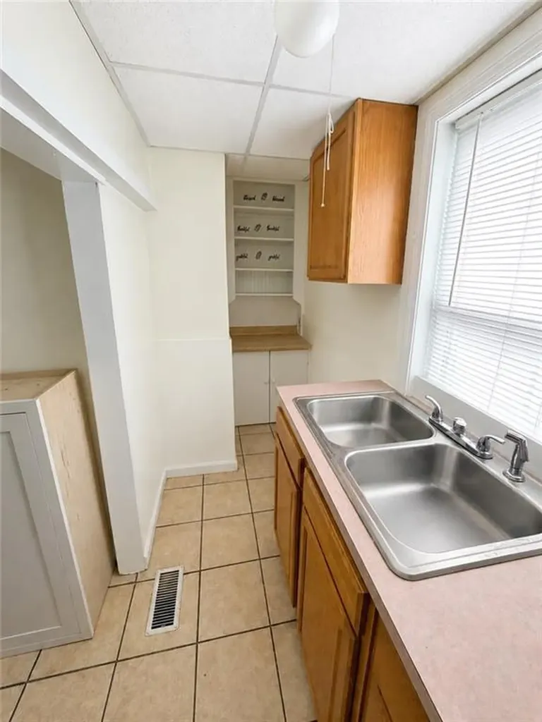 718 Dyer Avenue Cranston RI 02920