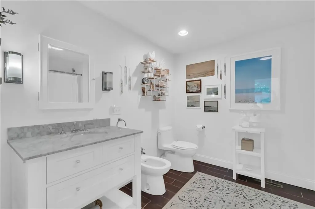 21 2nd Street Barrington RI 02806