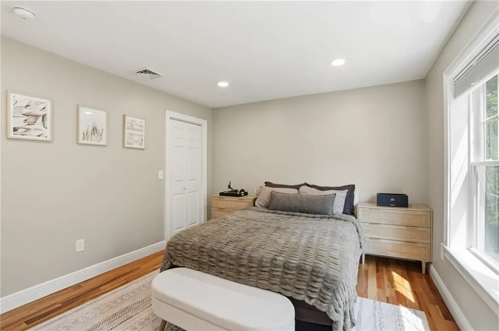 6 Sterling Avenue Warwick RI 02889
