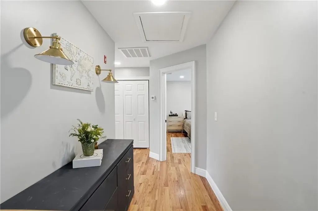 6 Sterling Avenue Warwick RI 02889