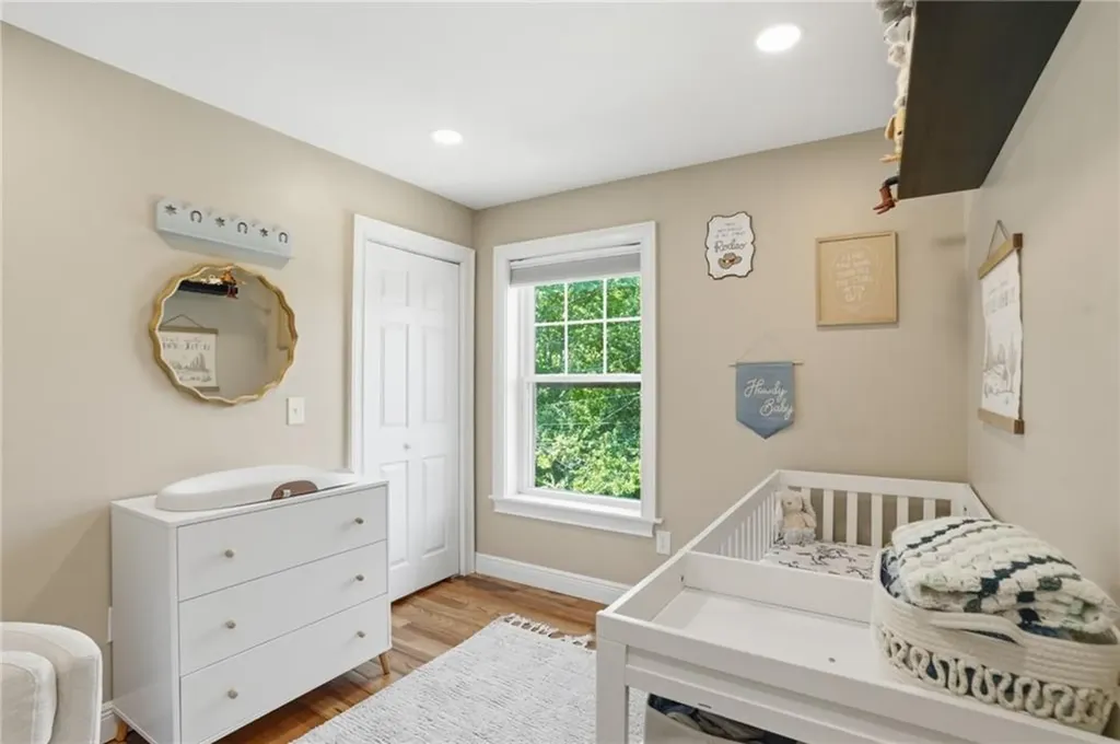 6 Sterling Avenue Warwick RI 02889