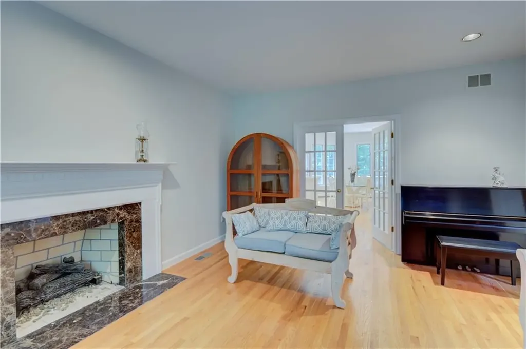 137 Signal Ridge Way East Greenwich RI 02818