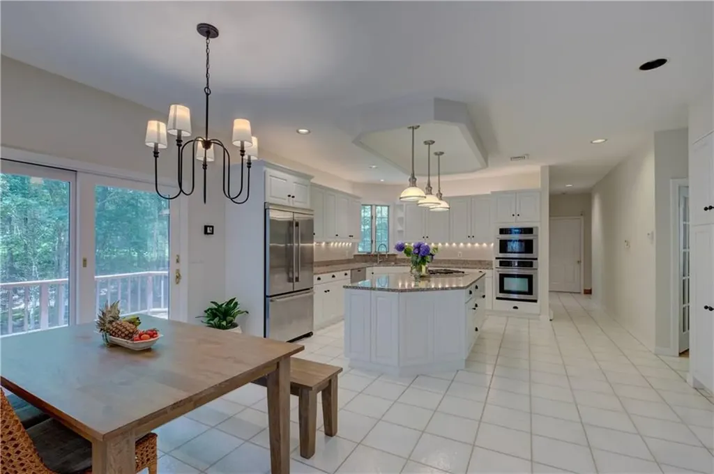 137 Signal Ridge Way East Greenwich RI 02818