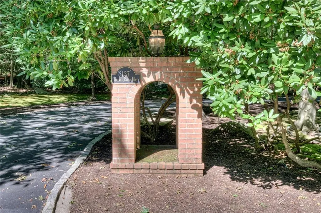 137 Signal Ridge Way East Greenwich RI 02818