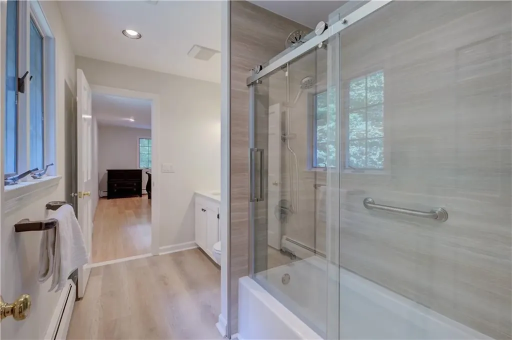 137 Signal Ridge Way East Greenwich RI 02818