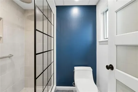 31 Seabreeze Lane Bristol RI 02809