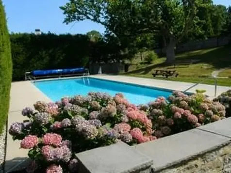 31 Seabreeze Lane Bristol RI 02809