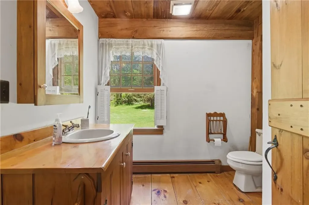 2535 Wallum Lake Road Burrillville RI 02859