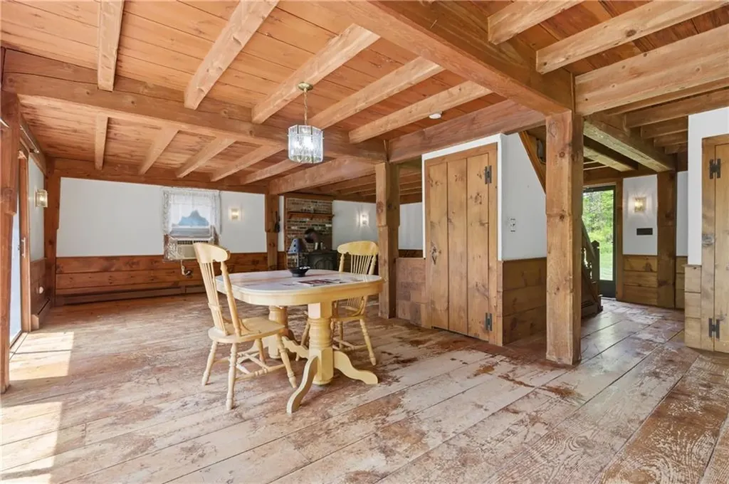 2535 Wallum Lake Road Burrillville RI 02859