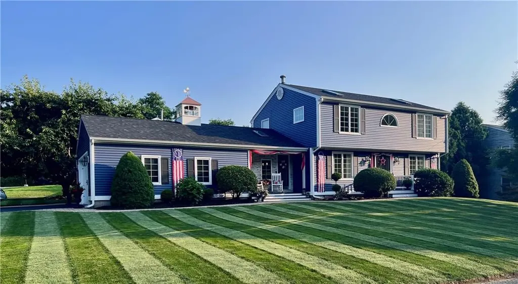34 Brooks Farm Drive Bristol RI 02809
