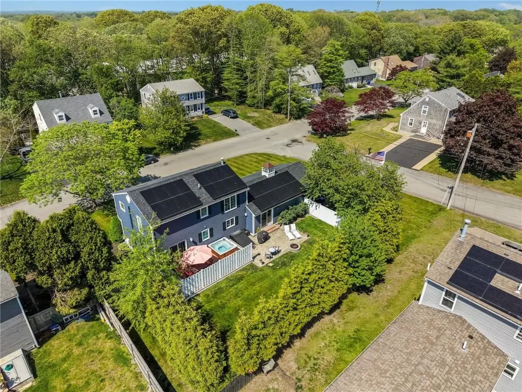 34 Brooks Farm Drive Bristol RI 02809