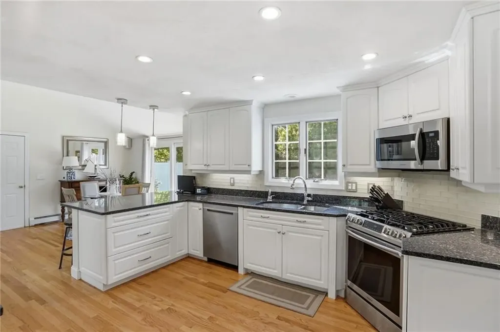 34 Brooks Farm Drive Bristol RI 02809