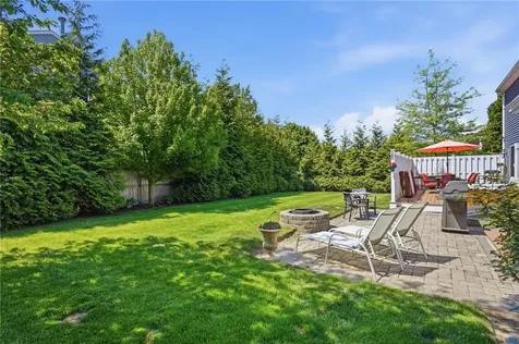 34 Brooks Farm Drive Bristol RI 02809