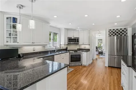34 Brooks Farm Drive Bristol RI 02809
