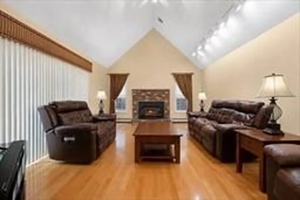 226 Tower Hill Road Cumberland RI 02864