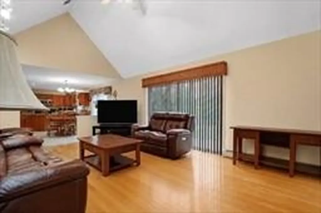 226 Tower Hill Road Cumberland RI 02864