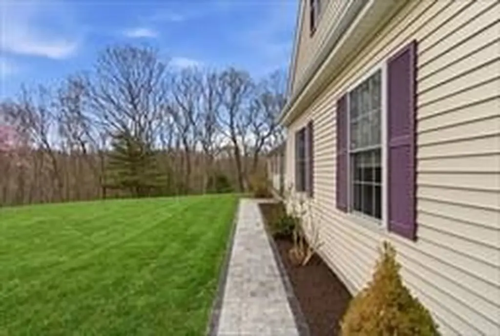 226 Tower Hill Road Cumberland RI 02864