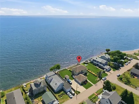 25 Narragansett Street North Kingstown RI 02852