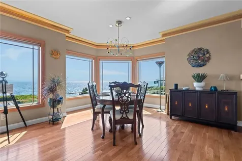 25 Narragansett Street North Kingstown RI 02852