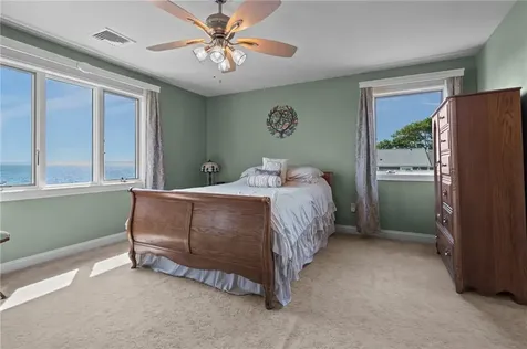 25 Narragansett Street North Kingstown RI 02852
