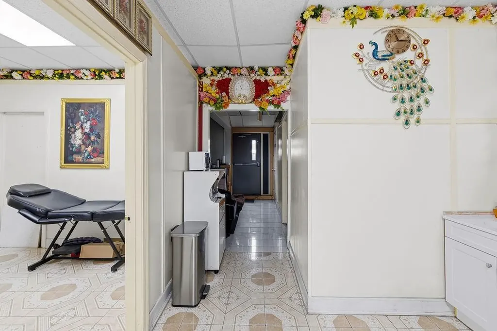 378 Warren Avenue East Providence RI 02914
