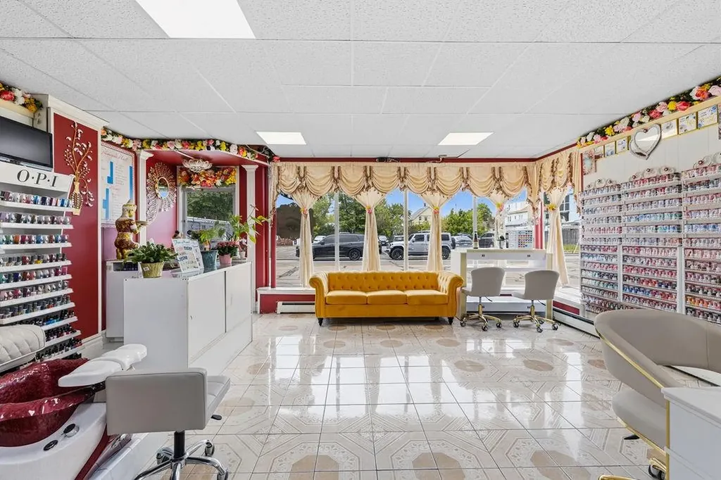 378 Warren Avenue East Providence RI 02914