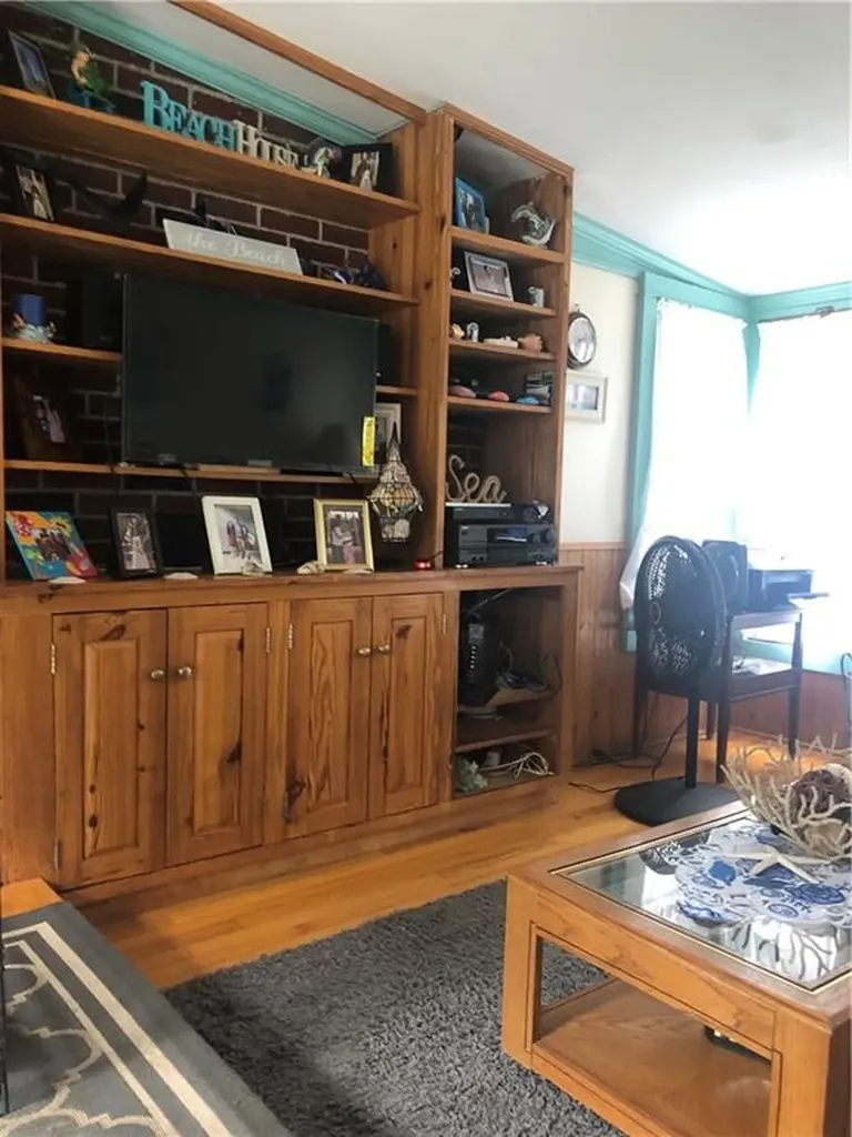 10 Isabelle Drive Narragansett RI 02882