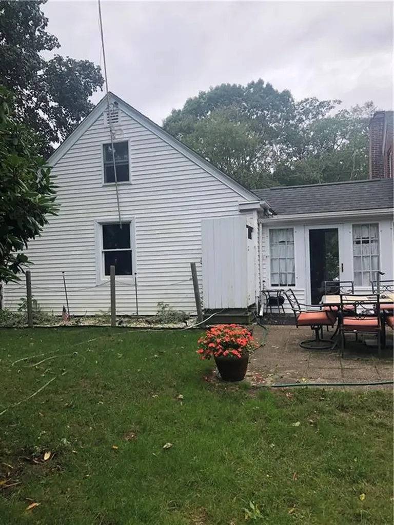 10 Isabelle Drive Narragansett RI 02882