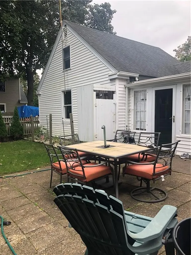 10 Isabelle Drive Narragansett RI 02882