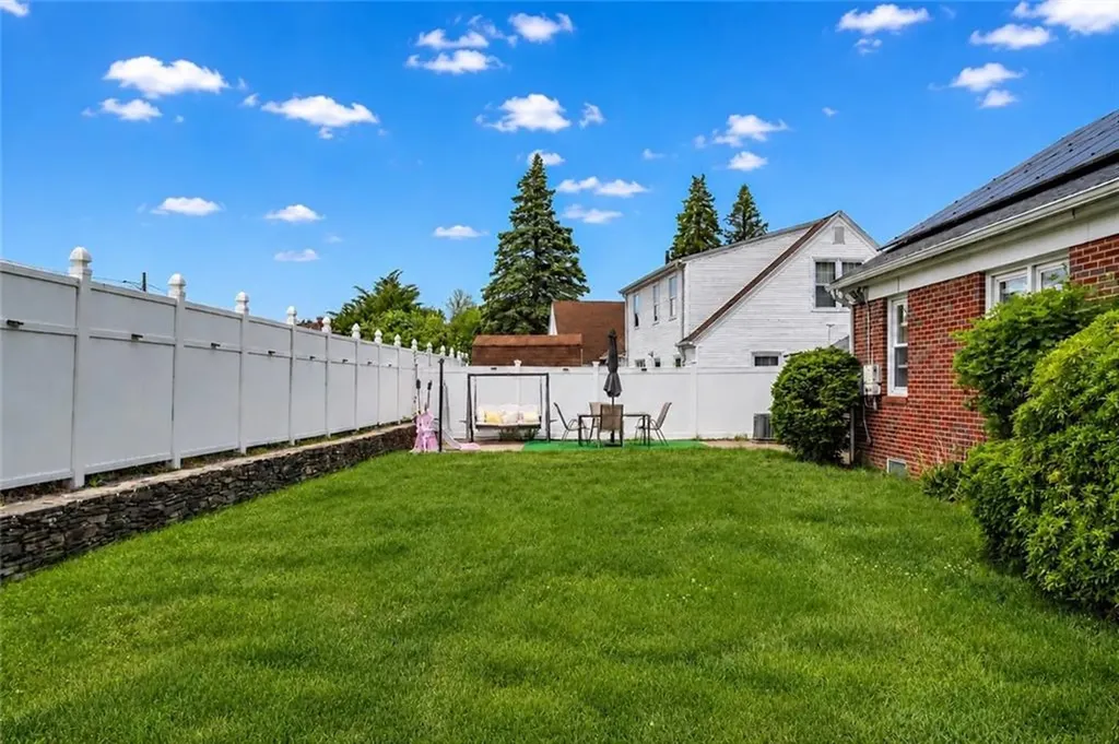 51 Beverly Ann Drive North Providence RI 02911