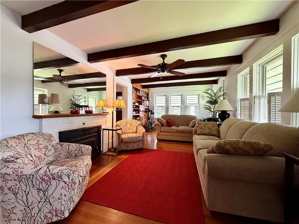 59 Clyde Street West Warwick RI 02893