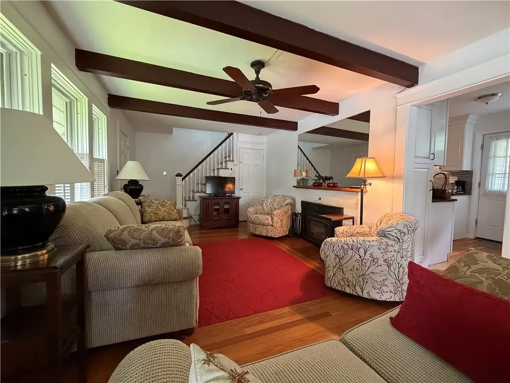 59 Clyde Street West Warwick RI 02893