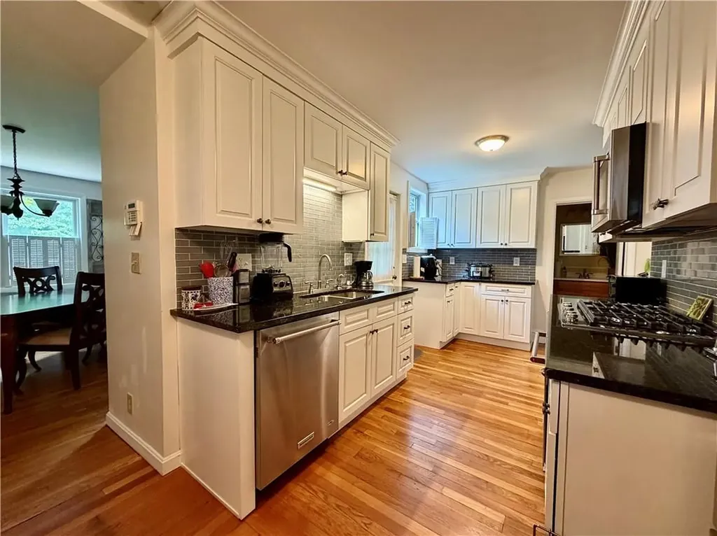 59 Clyde Street West Warwick RI 02893
