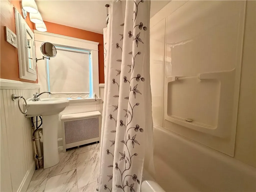 59 Clyde Street West Warwick RI 02893