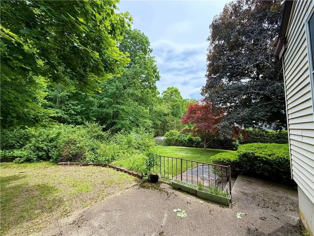 59 Clyde Street West Warwick RI 02893