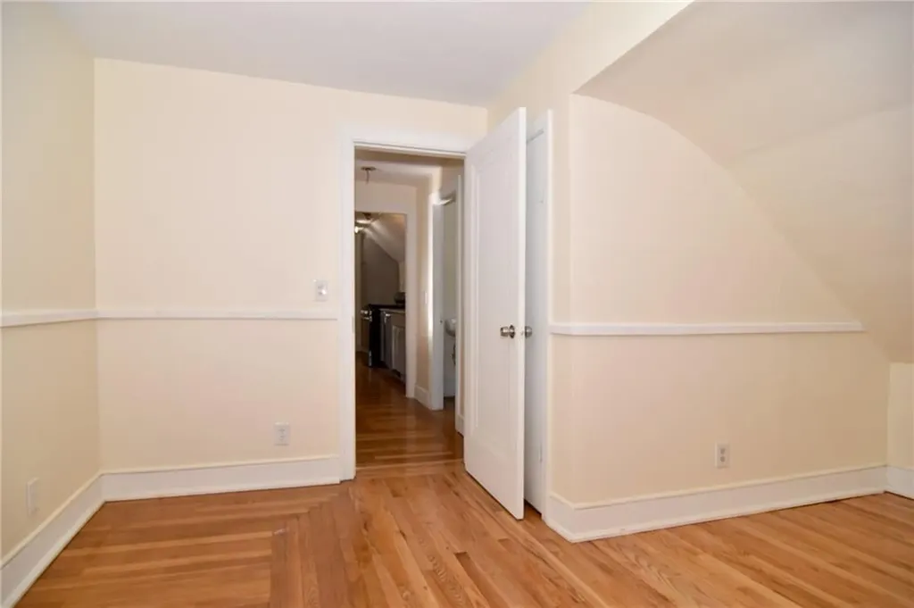 2915 Post Road Warwick RI 02886