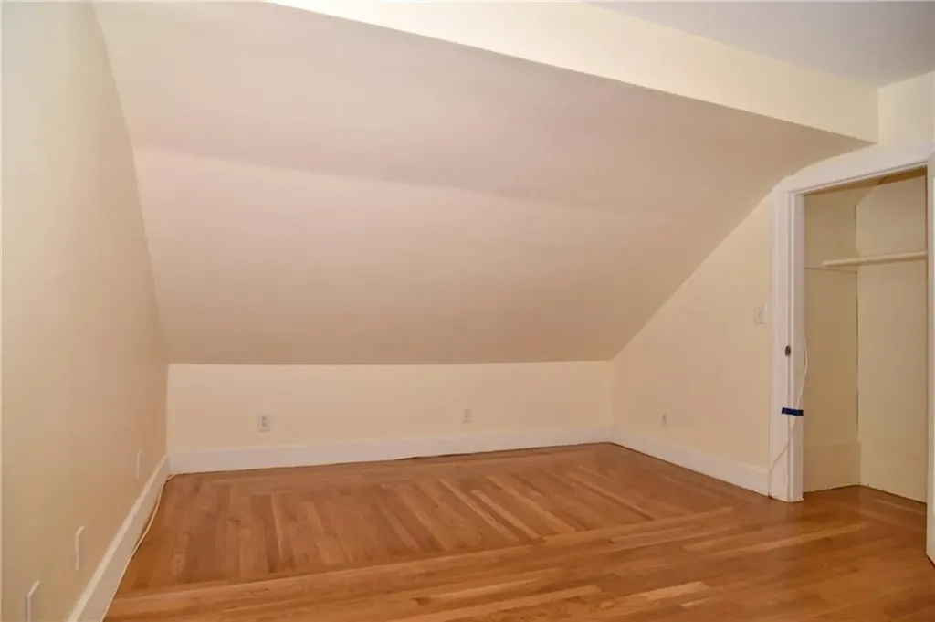 2915 Post Road Warwick RI 02886