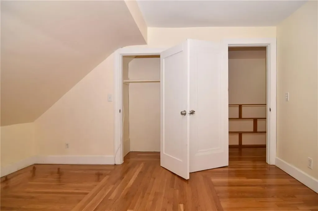 2915 Post Road Warwick RI 02886