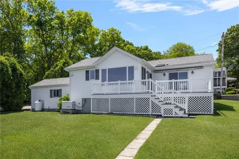 2 King Phillip Avenue Bristol RI 02809