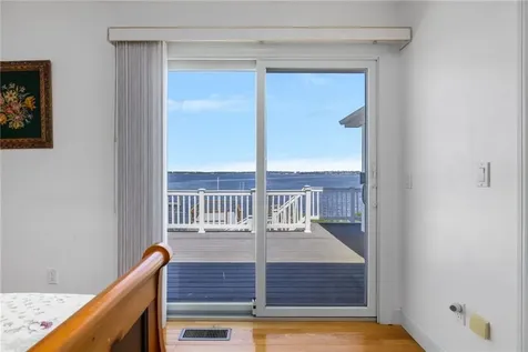 2 King Phillip Avenue Bristol RI 02809