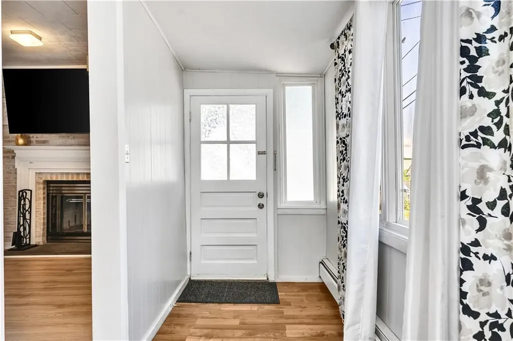 203 Farmington Avenue Cranston RI 02920