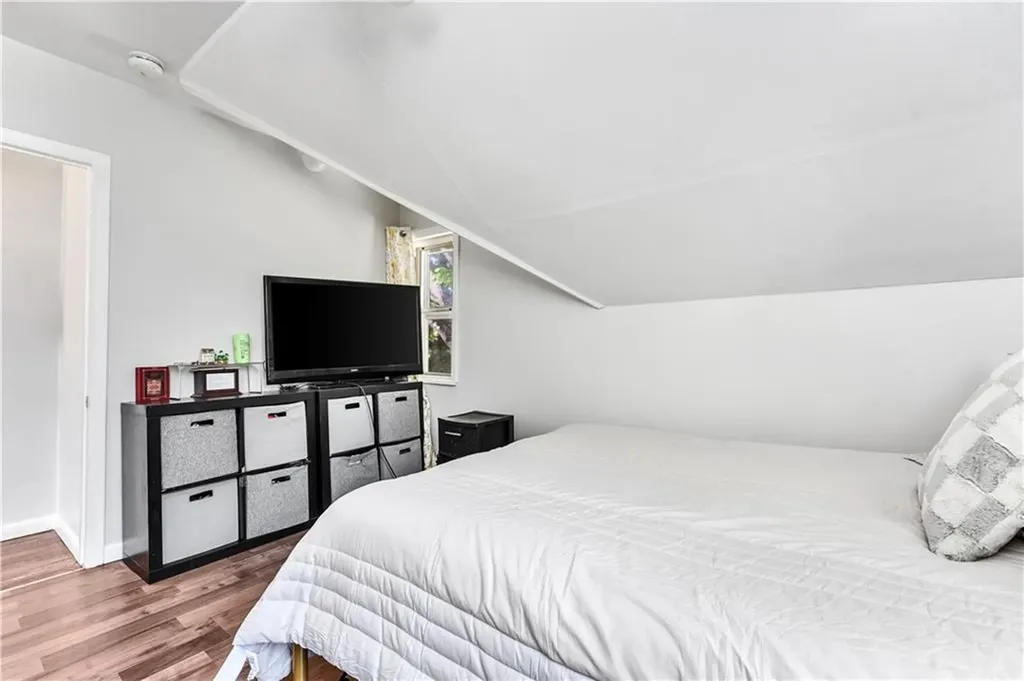 203 Farmington Avenue Cranston RI 02920