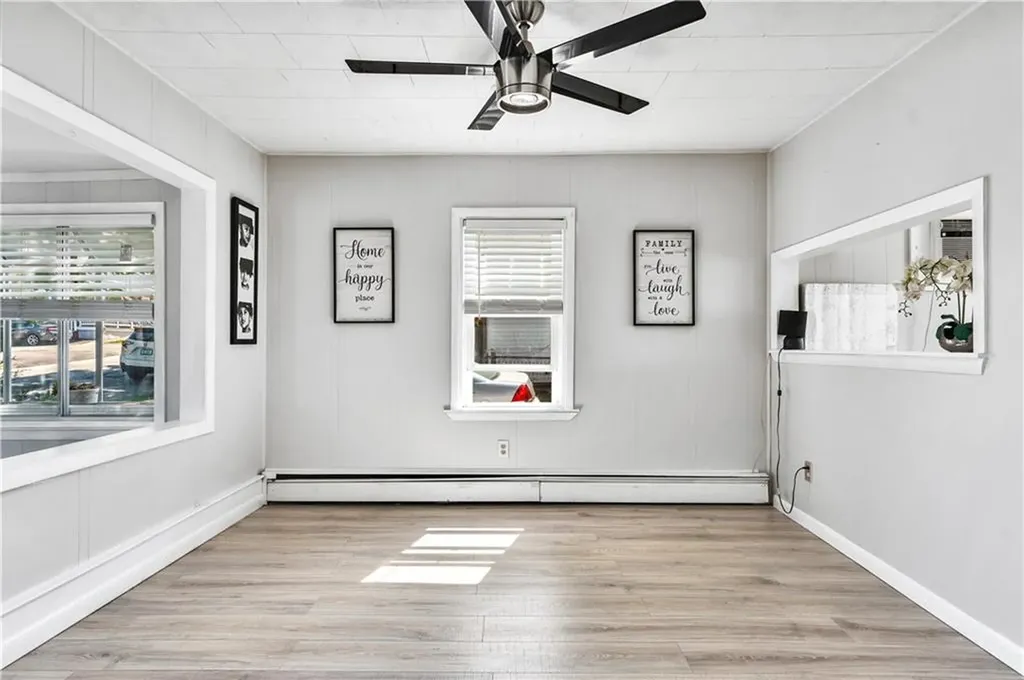 203 Farmington Avenue Cranston RI 02920