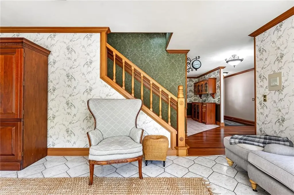 74 Oakwoods Drive South Kingstown RI 02879