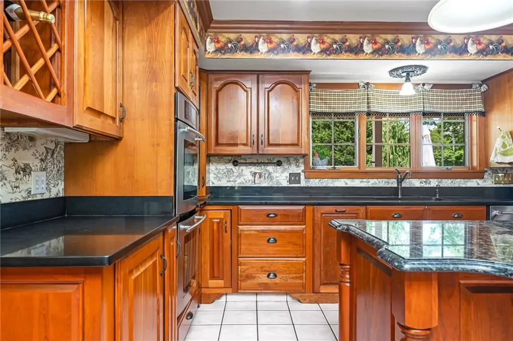 74 Oakwoods Drive South Kingstown RI 02879