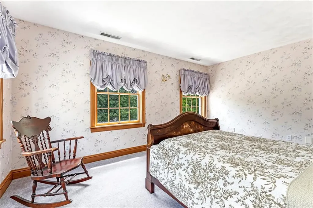 74 Oakwoods Drive South Kingstown RI 02879