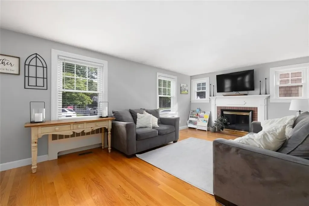 125 Fiske Avenue Cumberland RI 02864