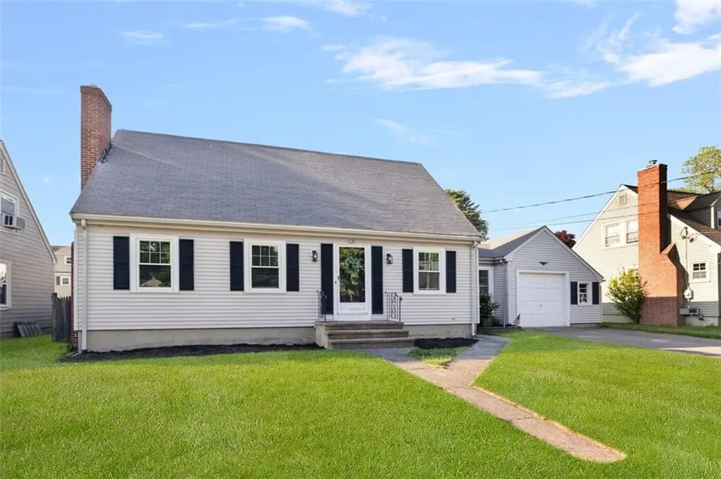 125 Fiske Avenue Cumberland RI 02864